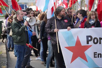 16-04-05 Folga Centros Chamadas Vigo 004.JPG